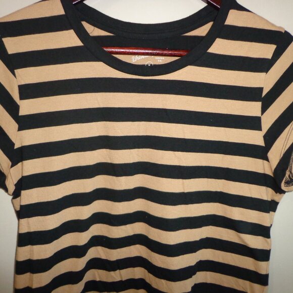 NWOT Universal Thread Striped T-Shirt M Cap Sleeves Black/Tan - Picture 6 of 12